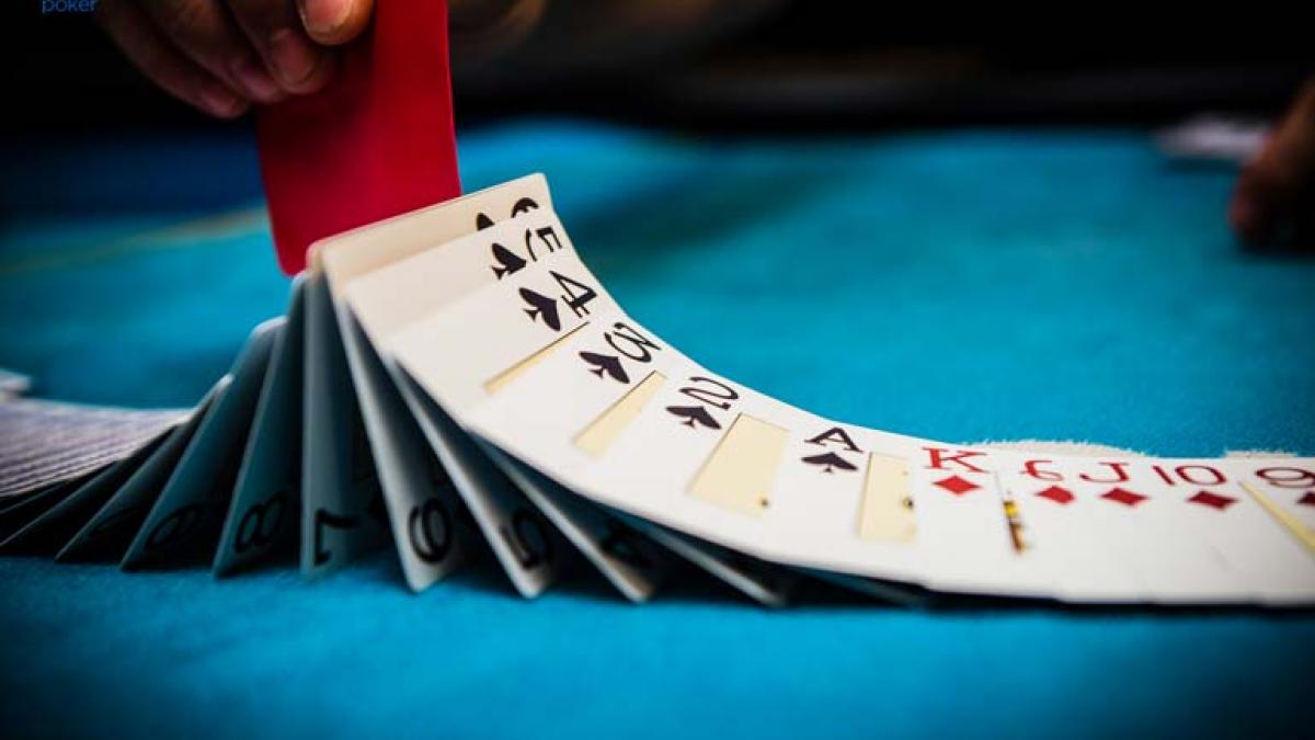 How to pick the best poker online games to play?